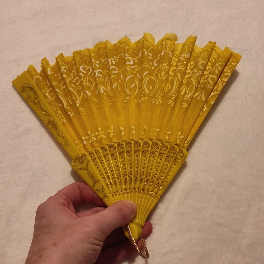 Elegant Yellow Hand Fan